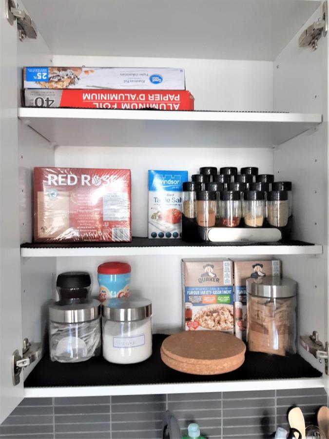 Luxury Skyline Condo In Downtown Free 24/7 Parking ウィニペグ エクステリア 写真